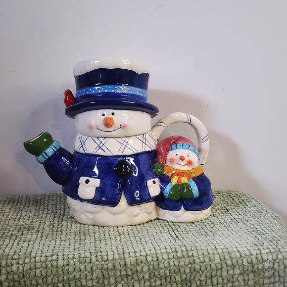Snowman & Child Christmas Teapot Hand Painted Blue Winter Holiday Ceramic Décor - Picture 1 of 6